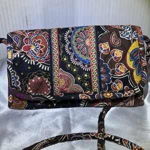 Vera Bradley crossbody Tri fold wallet purse. ID slot card storage Velcr…